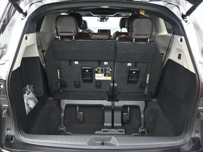 2024 Toyota Sienna Platinum