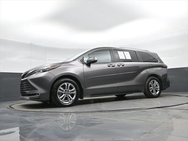 2024 Toyota Sienna Platinum