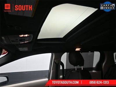 2024 Toyota Sienna Platinum