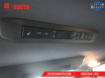 2024 Toyota Sienna Platinum