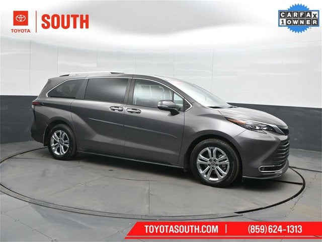 2024 Toyota Sienna Platinum
