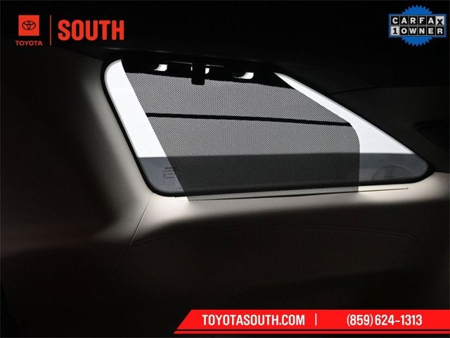 2024 Toyota Sienna Platinum