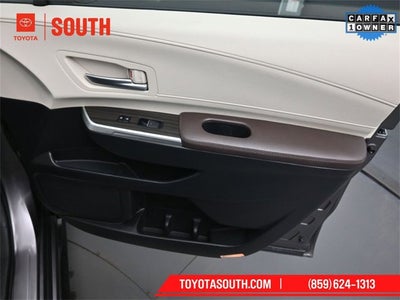 2024 Toyota Sienna Platinum