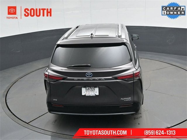 2024 Toyota Sienna Platinum