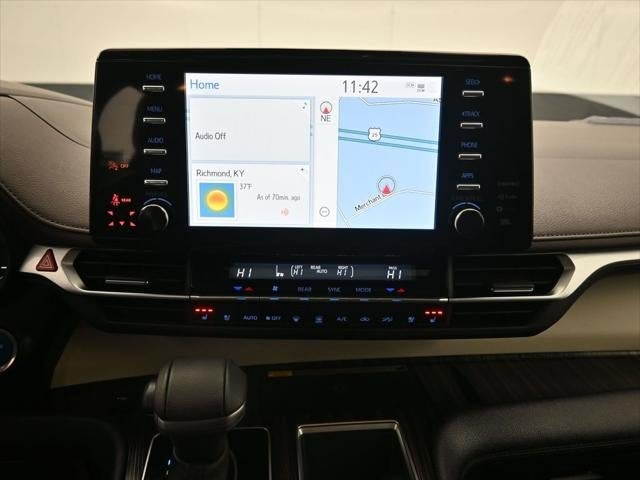 2024 Toyota Sienna Platinum