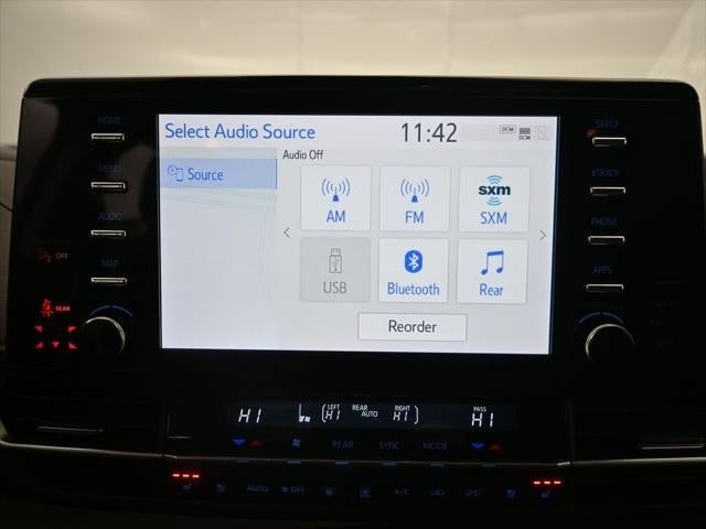 2024 Toyota Sienna Platinum