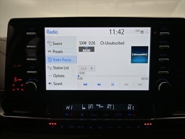 2024 Toyota Sienna Platinum