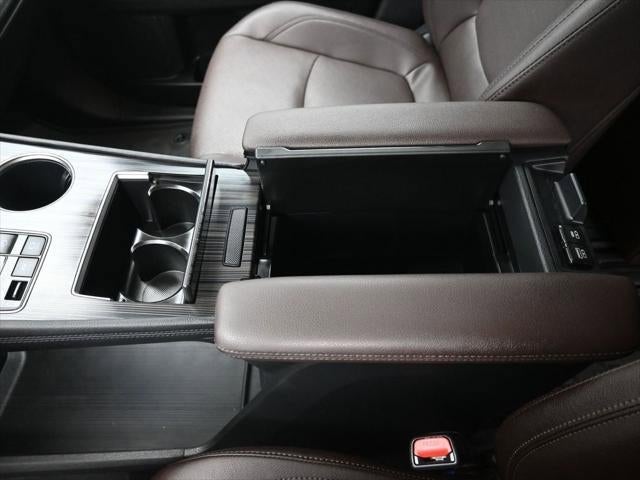 2024 Toyota Sienna Platinum