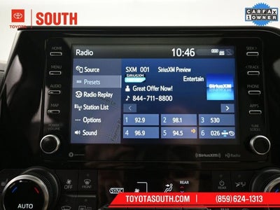 2022 Toyota Highlander Hybrid XLE