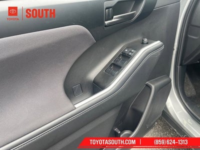 2025 Toyota Highlander XLE