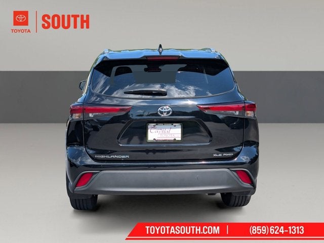 2025 Toyota Highlander XLE