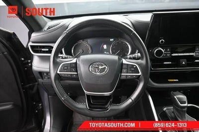 2023 Toyota Highlander XSE