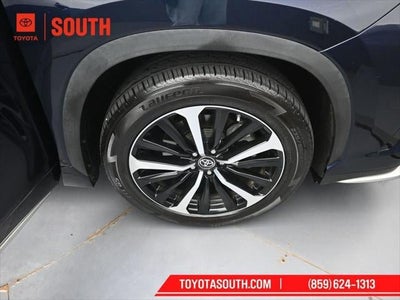 2021 Toyota Highlander XSE