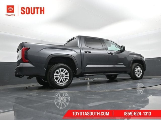 2023 Toyota Tundra 4WD SR5