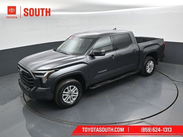 2023 Toyota Tundra 4WD SR5