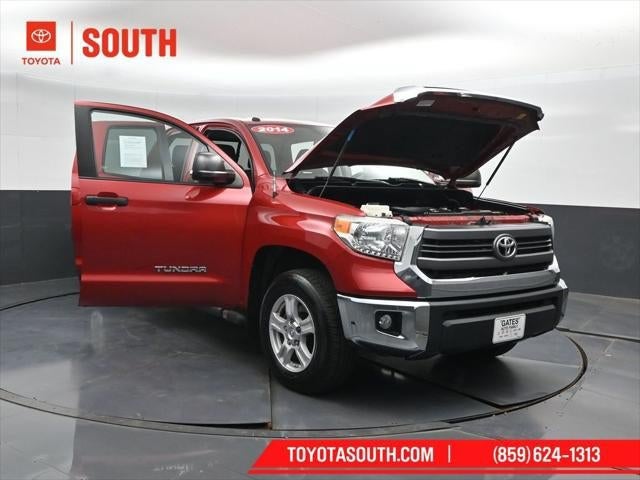 2014 Toyota Tundra 4WD Truck SR5