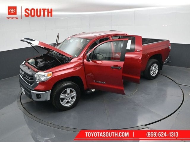 2014 Toyota Tundra 4WD Truck SR5