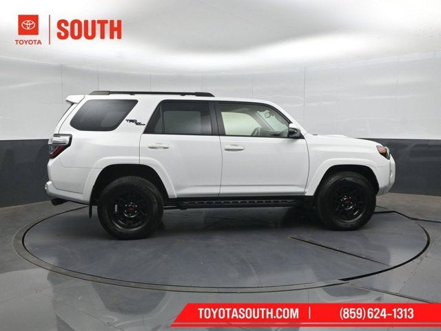 2024 Toyota 4Runner TRD Off Road