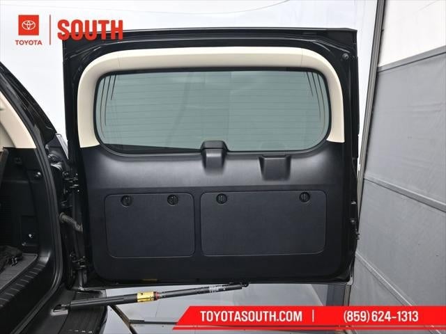 2023 Lexus GX GX 460 Premium