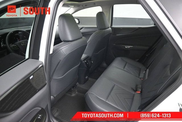 2026 Lexus NX NX 450h+ Luxury