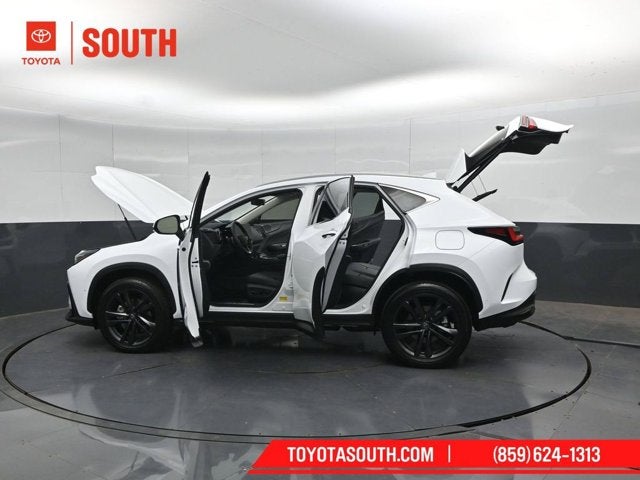 2026 Lexus NX NX 450h+ Luxury