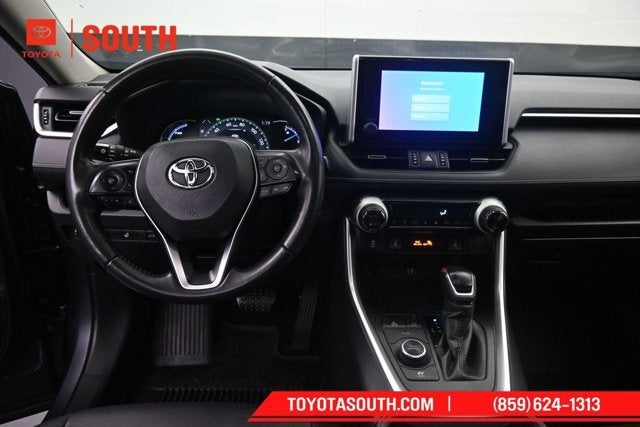 2023 Toyota RAV4 Hybrid XLE Premium