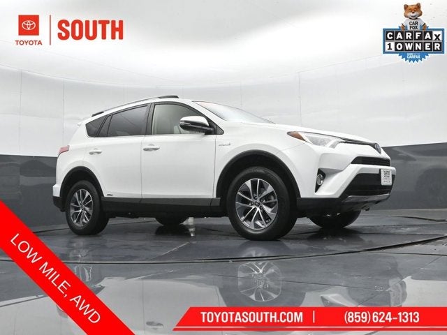2018 Toyota RAV4 Hybrid XLE