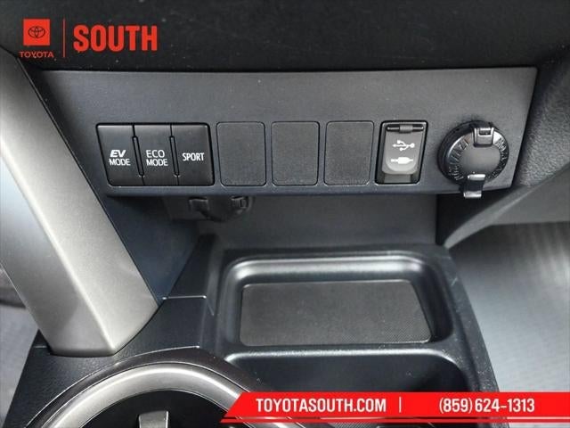 2018 Toyota RAV4 Hybrid XLE