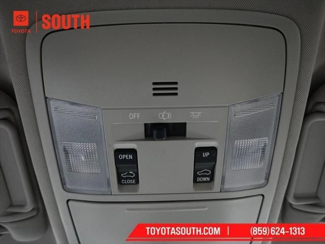 2018 Toyota RAV4 Hybrid XLE