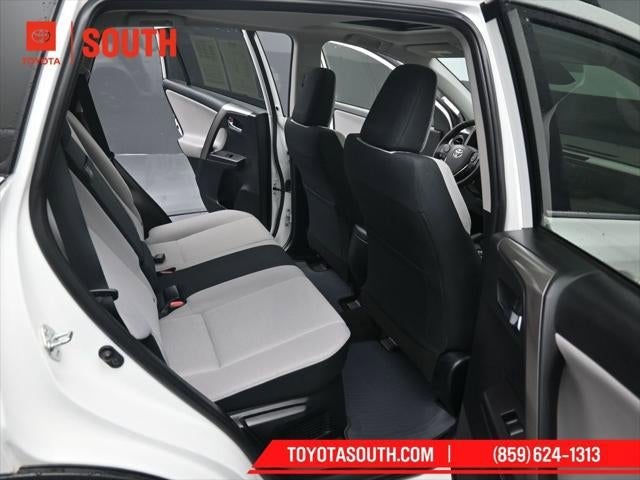2018 Toyota RAV4 Hybrid XLE