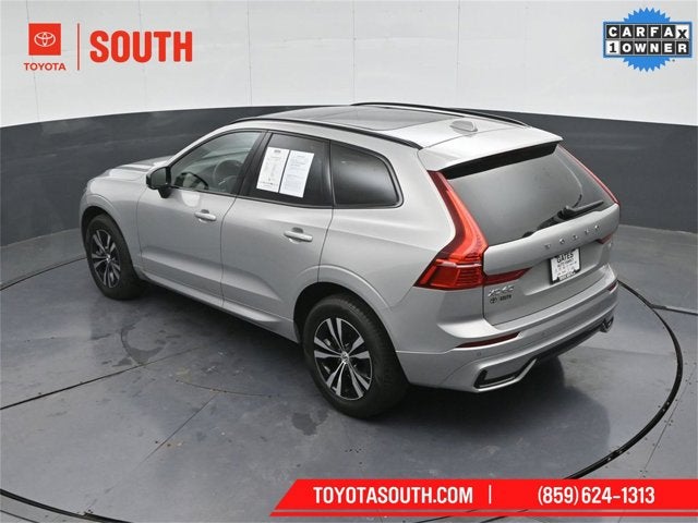 2024 Volvo XC60 Core Dark Theme